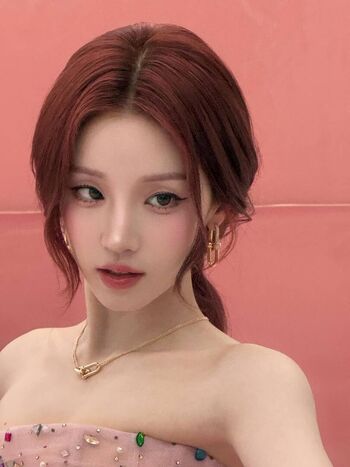 Yuqi page leaked private photo uncensored HD quality