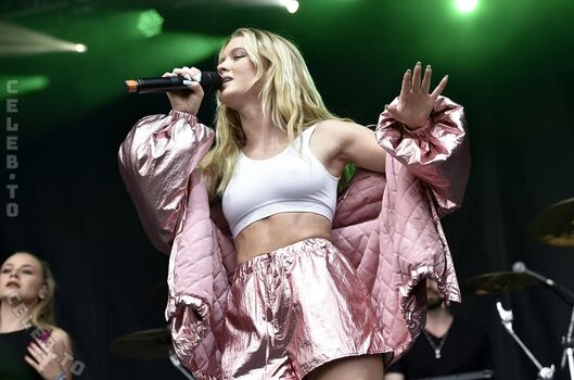 Zara larsson  page leaked private photo uncensored HD quality
