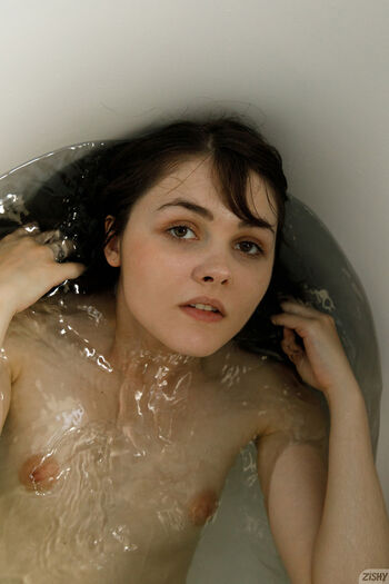 Zishy  page leaked private photo uncensored HD quality