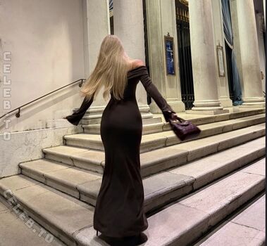 Zoe kaeppele leaked private photo uncensored HD quality