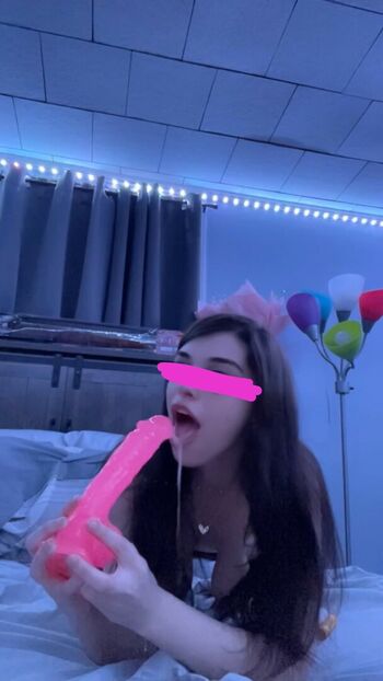 Zombe tramp page leaked private photo uncensored HD quality