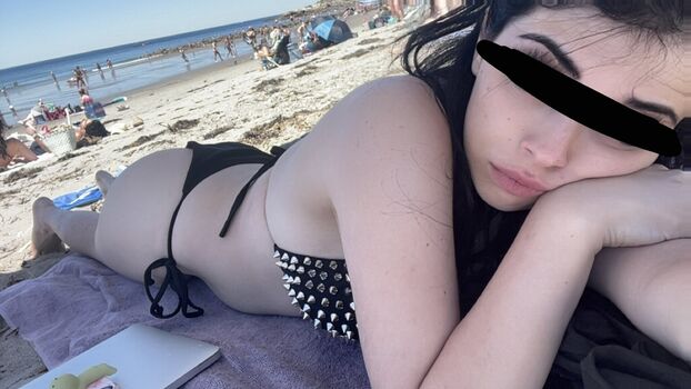 Zombe tramp leaked private photo uncensored HD quality